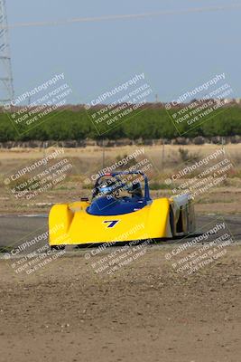 media/Apr-30-2022-CalClub SCCA (Sat) [[98b58ad398]]/Group 6/Race (Outside Grapevine)/